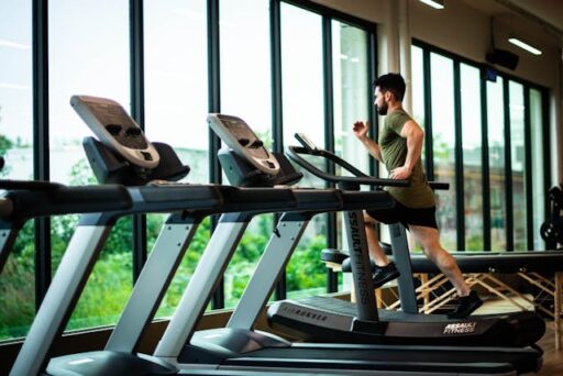 Reasons Why You Should Start Going To The Gym Today