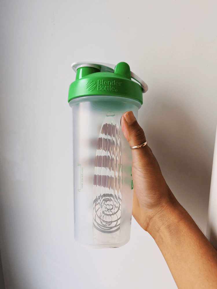 9 Best Protein Shaker Bottles of 2025 for Smooth Sipping